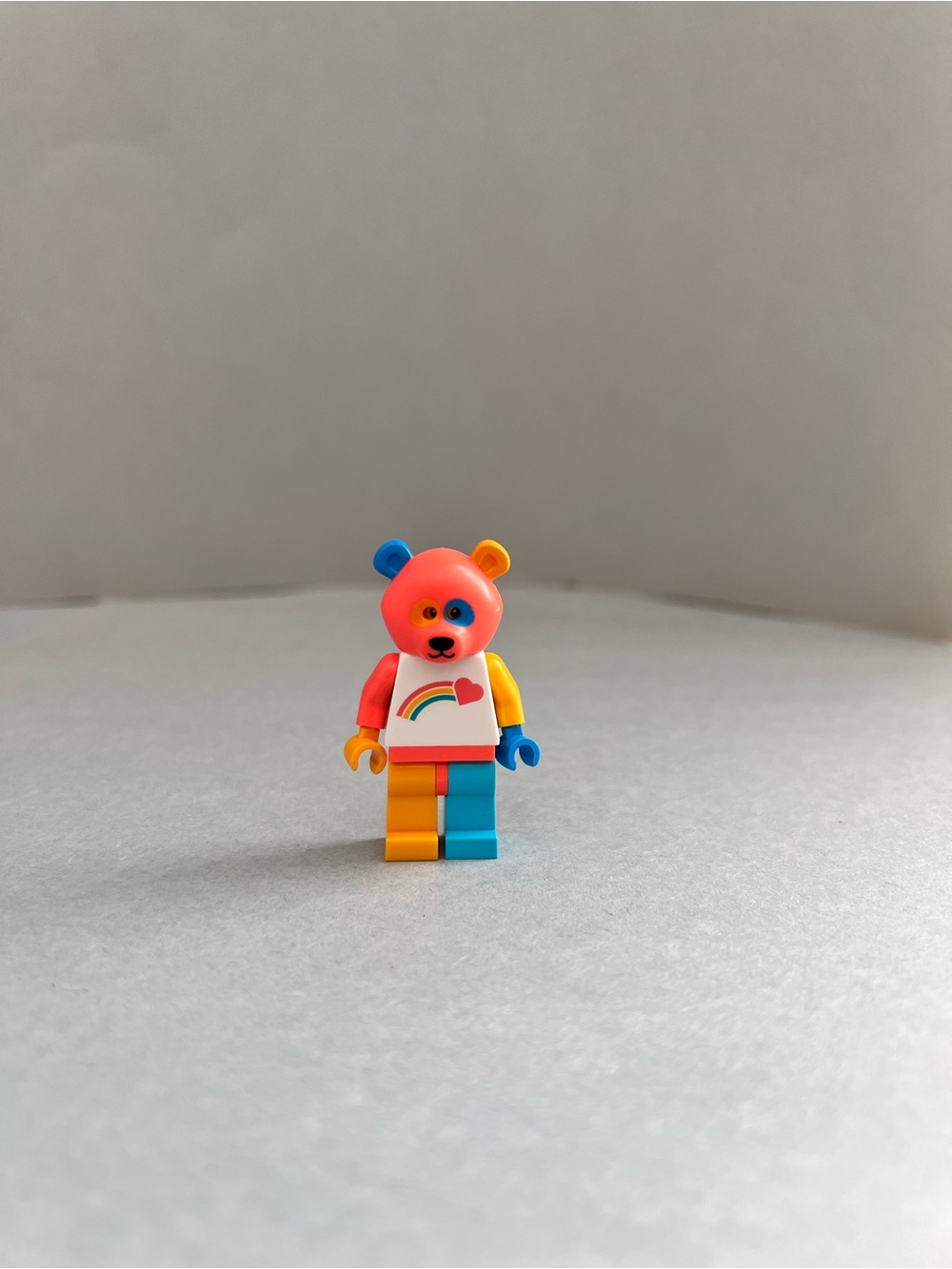 LEGO Minifigure Series 19 Bear Costume Guy
